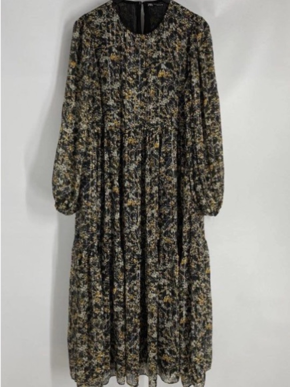Women’s Black Floral Long Sleeve Midi Dress